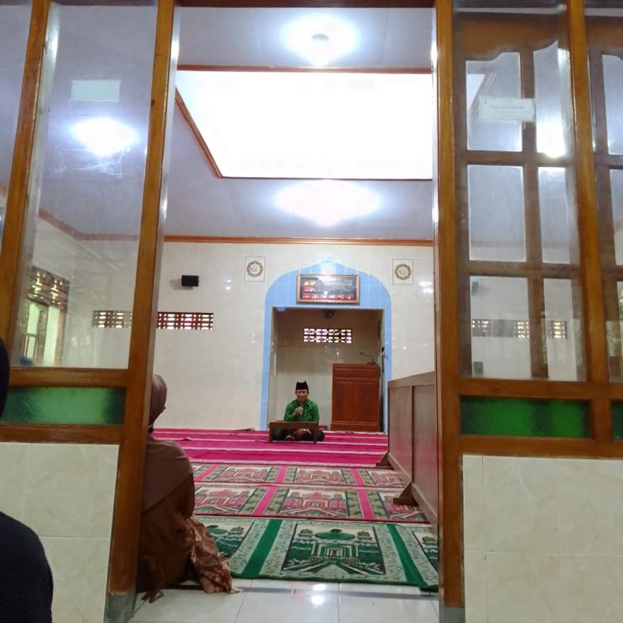 Pengajian Rutin Lapanan Ahad Pon Masjid Darussalam Anjir